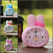 一件代发迪士尼KT猫卡通动物语音闹钟批发说话儿童静音学生双语