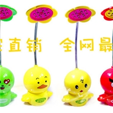 厂家直销卡通充电台灯卡通LED台灯学生台灯台灯批发12LED