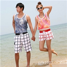 义乌服装生产厂家情侣涤纶红黑线格子沙滩裤男士女士时尚休闲裤