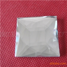 厂家直销水晶马赛克贴片水晶高档装潢用品，工艺品等