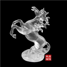 鑫钰琉璃古法琉璃工艺品家居办公装饰招财摆件一马当先