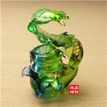 鑫钰琉璃蛇年新款商务实用装饰摆设古法琉璃摆件大志难舍