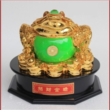 镀金金蟾招财辟邪办公、家居摆件商务礼品仿玉金蟾