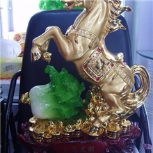 立马发财镀金色马白菜树脂工艺品仿玉摆件招财开业礼品混批