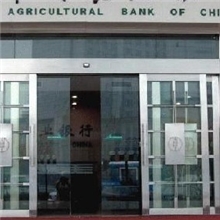 不锈钢门套钢化玻璃，地弹簧玻璃门，代售优质拉手小门夹