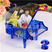 蛇年【特价】最新精美水晶钢琴直销蓝色水晶彩印音乐盒水晶礼品