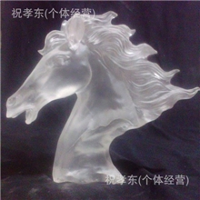 水晶马头，水晶动物，马首是瞻，马到成功，水晶雕塑，水晶工艺