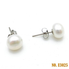 清仓甩货厂家低价销售庙会饰品网店爆卖淡水珍珠耳钉批发混批