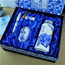 厂家直销青花瓷双层保温杯U盘鼠标办公4件套批发混批礼品专供