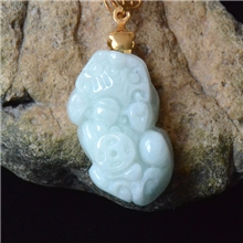 天然翡翠吊坠低价天然翡翠貔貅玉貔貅吊坠玉器小挂件厂家批发