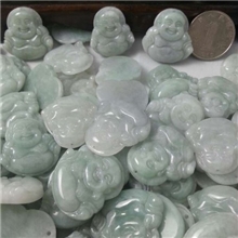 翡翠笑佛批发新货上架只赚信誉工场直销货源保证天然A货翡翠