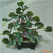 厂家直销南玉美型葡萄盘景居家摆件高档玉器工艺品