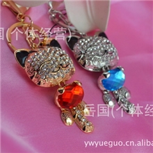 义乌直销招财猫钥匙扣厂家直销汽车钥匙扣，hellokitty