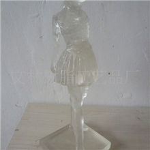 供应树脂工艺品。仿水晶.颜色效果可订做