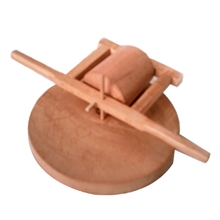 60610木制家庭装饰品批发，农村微型微缩小农具老石头碾子模型