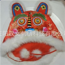 批发纯手工虎头帽龙凤图案毛边虎头帽喜庆用品旅游产品