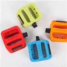 死飞车果冻脚踏死飞配件批发价！