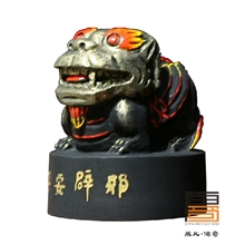 辟邪貔貅活性炭雕车摆工艺品汽车装饰物商务礼品厂家特惠