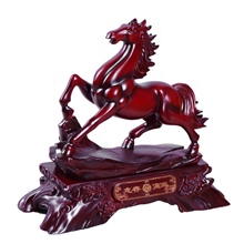 志存高远马摆件现代装饰品风水工艺品商务礼品办公家居厂家批发
