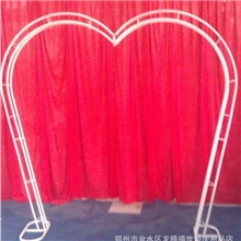 专业供应铁艺心形拱门心形花门架加粗心形门婚庆用品拱门