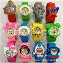厂家生产儿童创意卡通拍拍表硅胶动物拍拍手表