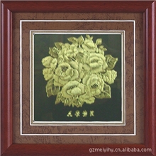 纯手工打造金雕画旅游纪念品
