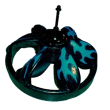 元旦大促悬浮UFO闪光手感功能带应急开关感应飞碟玩具批发