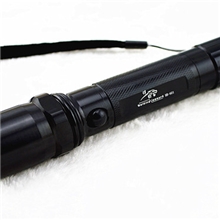 临沂批发城厂家直销悍豹HB-601强光手电筒，强光手电，手电筒