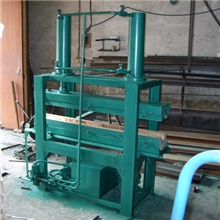 制香机全自动技术免费，讲信益，效果好，重质量凸龙香机