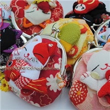 批发日本正版和风招财猫布艺钱包八宝女士零钱包婚礼婚庆红包