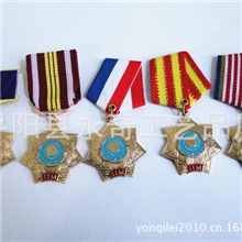 厂家供应优质通用金属奖牌带,勋章头,勋章织带配件.