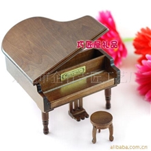 供应巧匠屋木质钢琴音乐盒系列生日礼品新奇特M04A