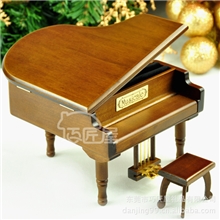 巧匠屋金属脚踏木质钢琴音乐盒木制八音盒女孩生日礼物M04JA