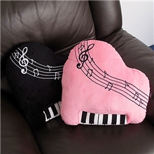 混批300元起/家居用品/三角钢琴抱枕//靠垫/绣花毛绒抱枕/