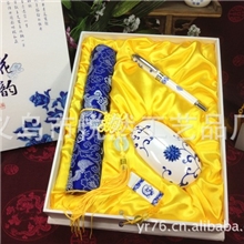 中秋节送领导客户精美创意100元左右的礼物青花瓷礼品四件套批发
