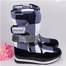 批发防滑雪地靴保暖黑白格纹女鞋棉靴子雪地鞋女靴女鞋靴子高筒靴