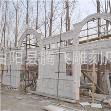 曲阳石雕厂家直销：大型雕刻，教堂浮雕外墙，可定做。