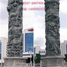 富于了现代雕塑的时代气息直销龙柱石材龙柱