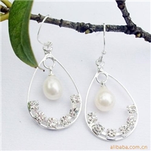 【假一罚十】淡水珍珠饰品厂家瑞丽时尚珍珠耳环混批200元起