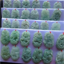 传说玉器缅甸翡翠玉A货12生肖清仓处理秒杀四会玉器批发