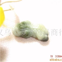 供应疆花玉貔貅吊饰