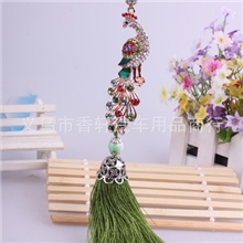 厂家直销汽车内饰用品批发镶钻孔雀汽车挂件