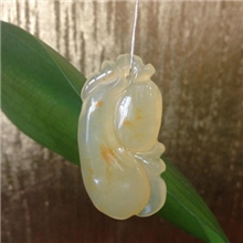 黄龙玉福瓜挂件