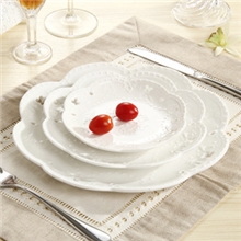 森英惠浮雕盘蝴蝶盘镂空盘碟子陶瓷盘水果盘下午茶盘蛋糕