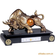 供应各种家居摆件，牛，运势，抽屉