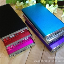 厂家批发手机充电宝金属礼品移动电源金属超薄超薄聚合物