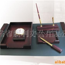 供应大班台套装文具,商务礼品文具,木制办公套装文具(图)
