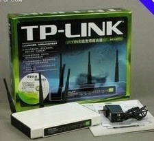 TP-LINK三天线无线路由器