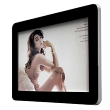 18.5寸壁挂式广告机高性价比楼宇广告机广告机厂家