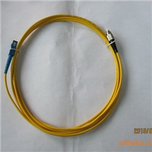 专业供应优质单模电信级光纤跳线